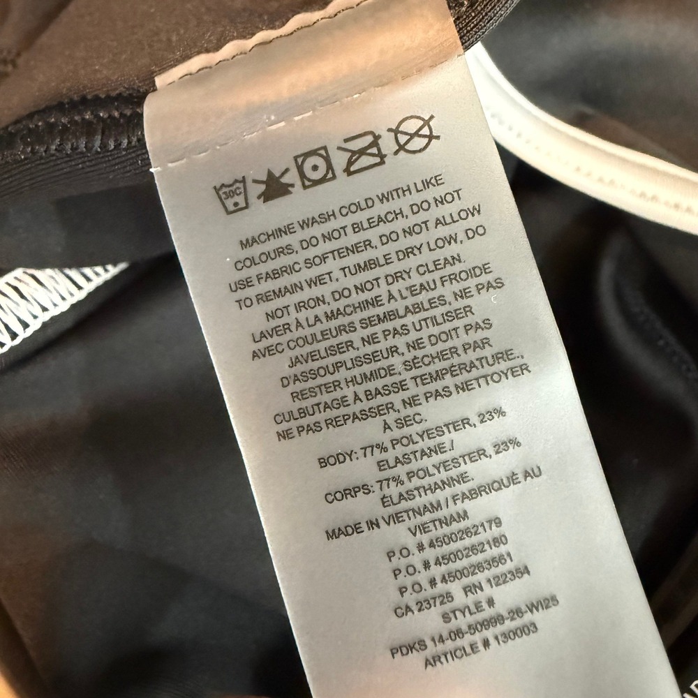 NWT Aritzia Glotone Showup Hi-Rise Leggings Black White Sculpting Athleisure 4 - Picture 9 of 12